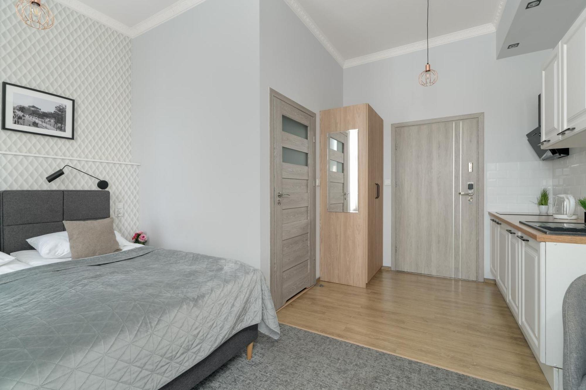 Przytulne Studia Very Berry W Poznaniu Blisko Parku By Noclegi Renters Exterior foto